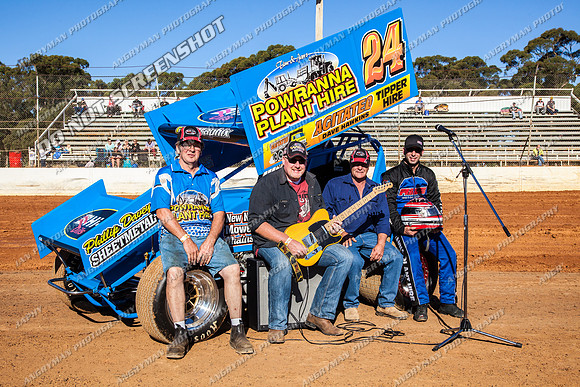 sprintcar 24 t24 shaun robins - 26 - Carrick - 22nd Feb 2014-4