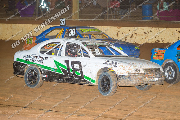 street stock 38 - 26 - Carrick - 22nd Feb 2014-7