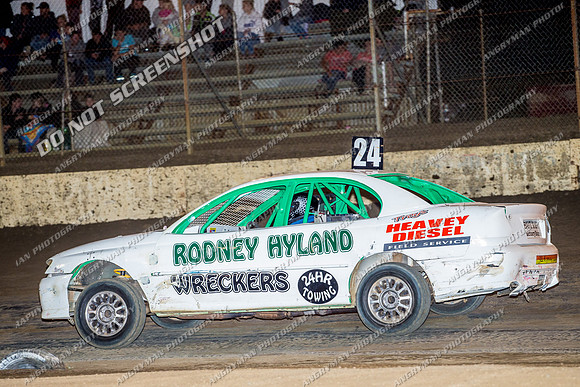 Street Stock 24 T24 - 30 - Hobart - 15th March 2014-4