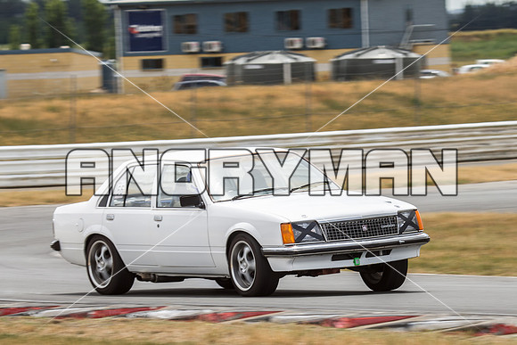 66 - LCCT - 30th November 2014 - Symmons Plains-2