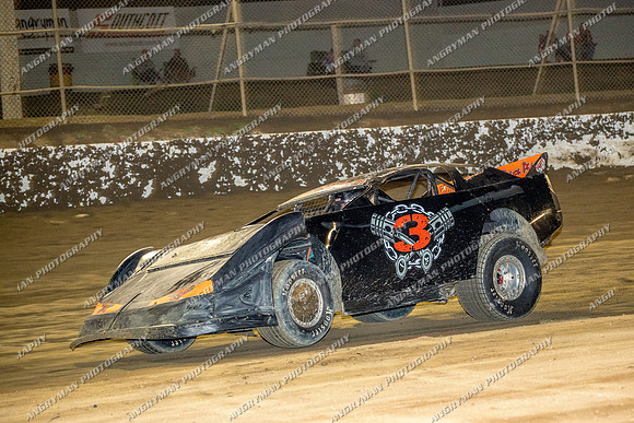 Super Sedan 3 V3 - 15 - Latrobe - 19th Jan 2018 - Grand Prix-24