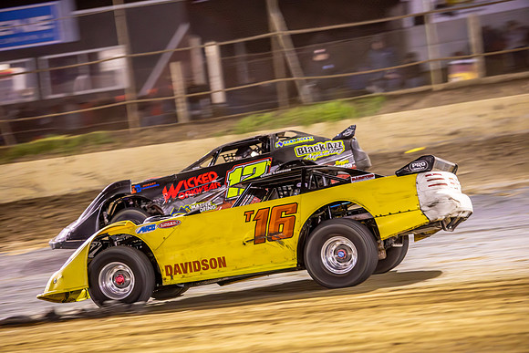 Super Sedan 16 T16 - 19 - Latrobe - 23rd March 2024-16