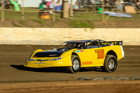 Super Sedan 16 T16 - 19 - Latrobe - 23rd March 2024