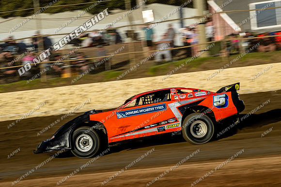 Super Sedan 5 T5 - 19 - Latrobe - 23rd March 2024-2