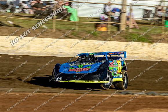 Super Sedan 8 T8 - 19 - Latrobe - 23rd March 2024-4