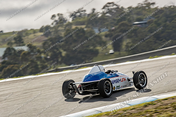 12 - Baskerville Historics 2018-9