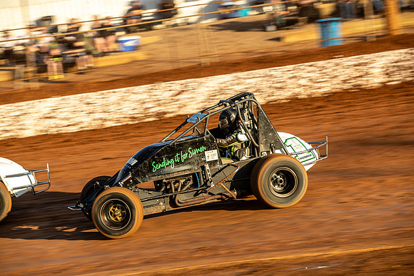 Wingless 5 T5 - Saturday-7