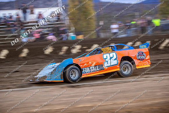 Late Model 32 T32 - 21 -Hobart - 6th April 2024-4
