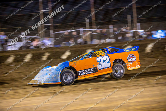 Late Model 32 T32 - 21 -Hobart - 6th April 2024-5