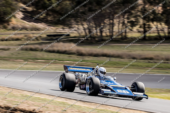 Historic Sports & Racing Cars - 26-8