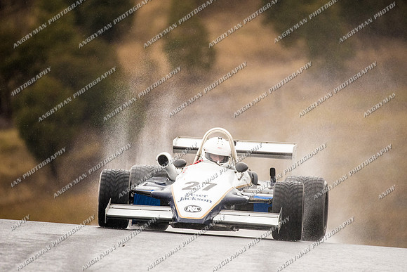 Historic Sports & Racing Cars - 27-18