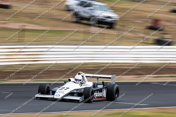 Historic Sports & Racing Cars - 27-3