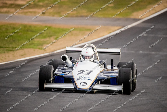Historic Sports & Racing Cars - 27-14