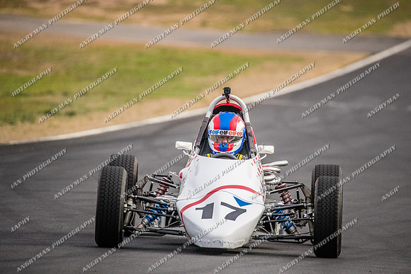 Historic Sports & Racing Cars - 17-8