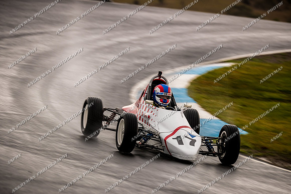 Historic Sports & Racing Cars - 17-15