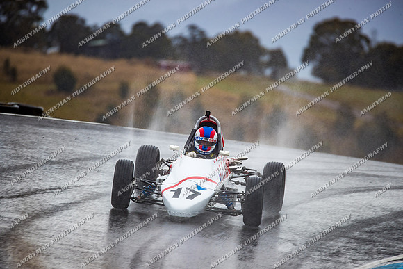 Historic Sports & Racing Cars - 17-9
