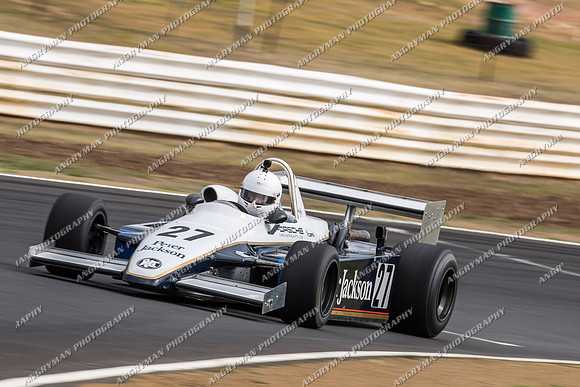 Historic Sports & Racing Cars - 27-2
