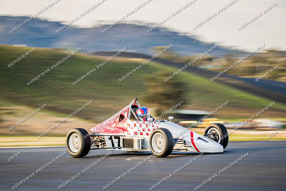 Historic Sports & Racing Cars - 17-23