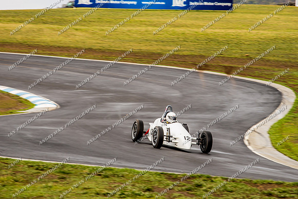 Historic Sports & Racing Cars - 12-4