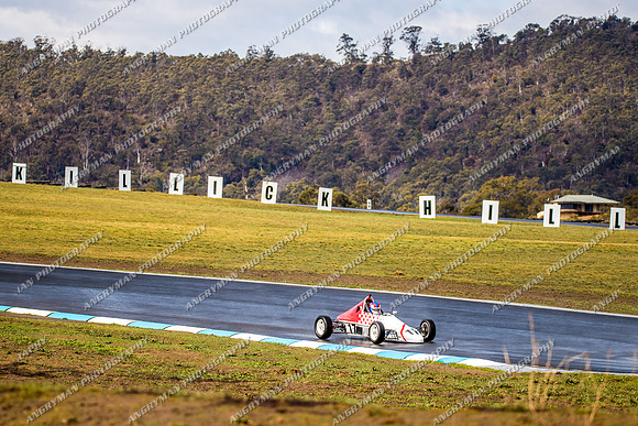 Historic Sports & Racing Cars - 17-16
