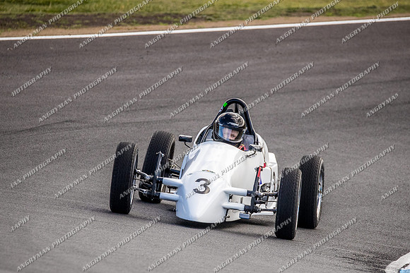 Historic Sports & Racing Cars - 3-4