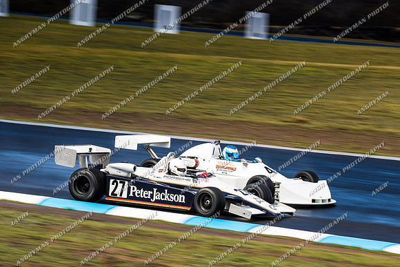 Historic Sports & Racing Cars - 27-26