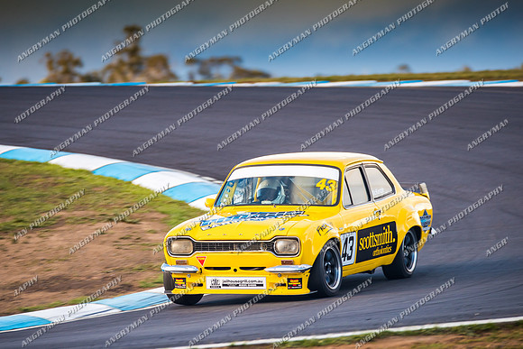 Muscle Car Cup under 2001cc - 43-31
