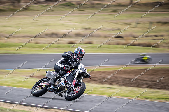 Bike up to 500cc - 500-3