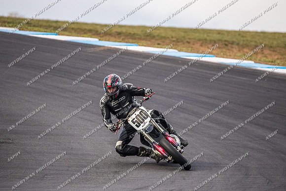 Bike up to 500cc - 500-10