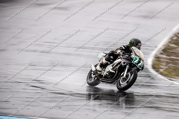Bike up to 500cc - 77-7