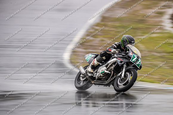Bike up to 500cc - 77-8