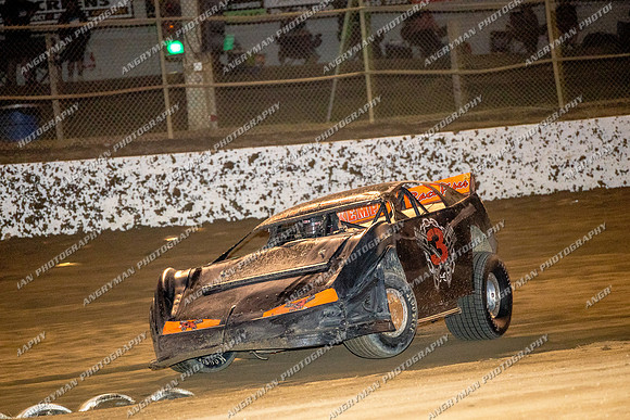 Super Sedan 3 V3 - 15 - Latrobe - 19th Jan 2018 - Grand Prix-22