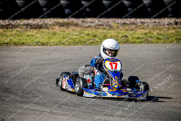 Cadet 12 #17 - Karts - 10th Septermber 2016-6