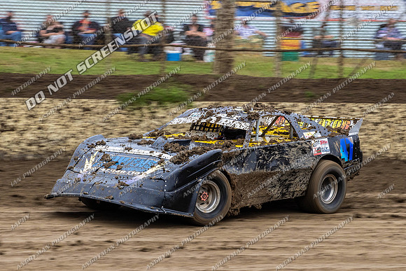 Super Sedan 47 T47 - Friday