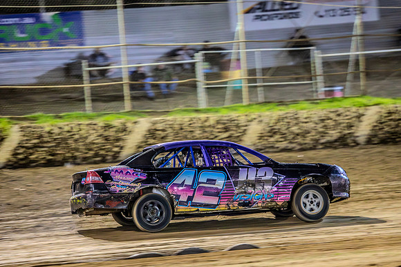 Street Stock 42 T42 - 22 - Latrobe - 13th April 2024-7