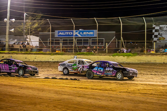 Street Stock 42 T42 - 22 - Latrobe - 13th April 2024-16