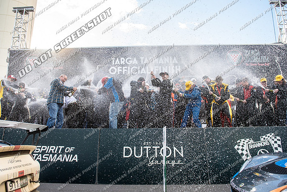 Champagne Shower - TSF - Finish Line and Podiums-2