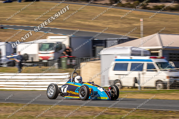 Formula Vee 7 - TCRC Rnd 3 - 20-21 April 2024-5