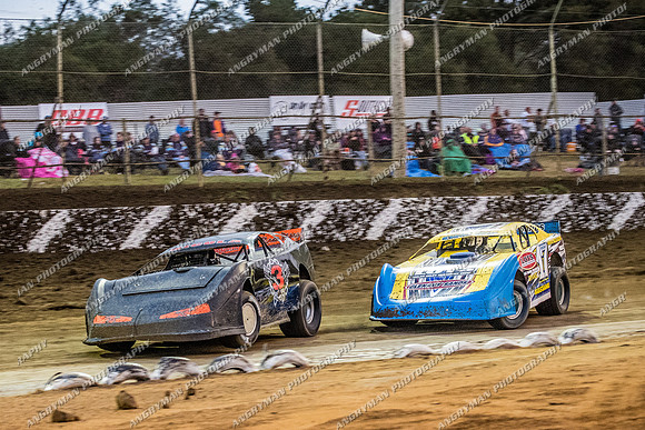 Super Sedan 3 V3 - 16 - Latrobe - 20th Jan 2018 - Grand Prix-11