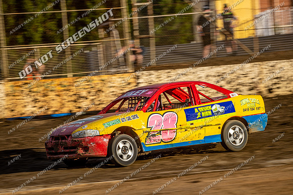 Junior 28 T28 - Saturday-11