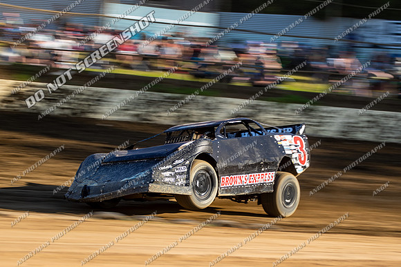 Super Sedan 3 Q3 - 12 - Latrobe - 15th Jan 2022-15