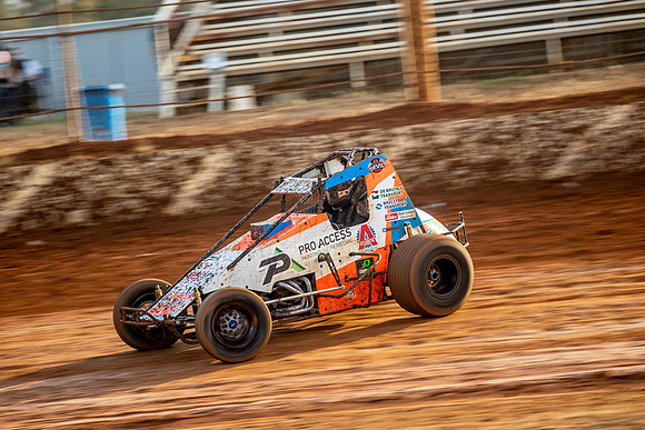 Wingless 22 T22 - 14 - Carrick - 25th Jan 2022-9