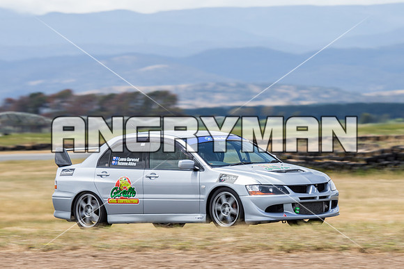 37 - LCCT - 30th November 2014 - Symmons Plains