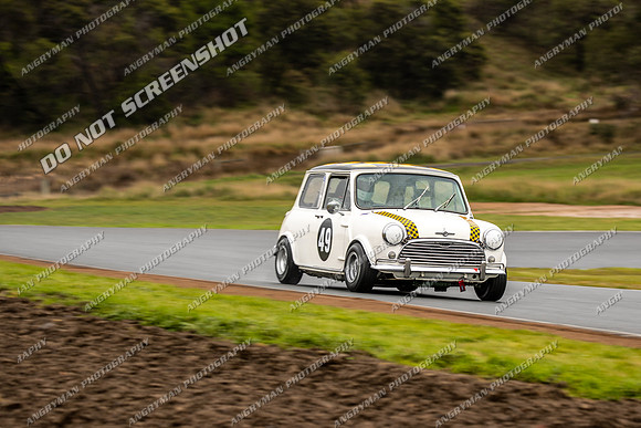 Group NB Under 3 Litre and NC Under 2 Litre - 49 - 02 - Friday-6