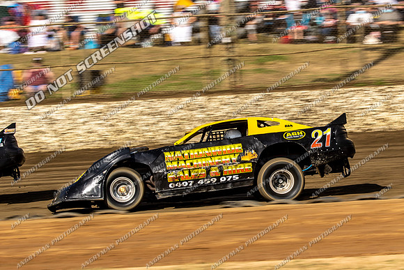 Super Sedan 21 N21 - 12 - Latrobe - 15th Jan 2022-3