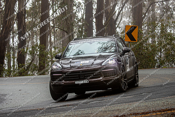 TOUR SWEEP PORSCHE 1 - TS20 - MT BULLER - JL