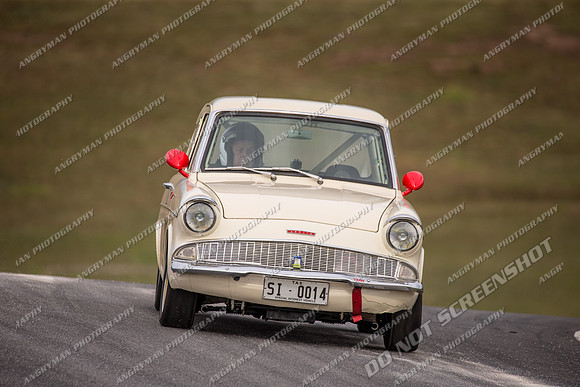 105 - Baskerville Historics 2018-4