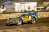 Super Sedan 8 T8 - Friday-8