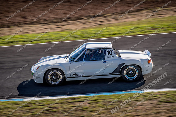 10 - Baskerville Historics 2018-10