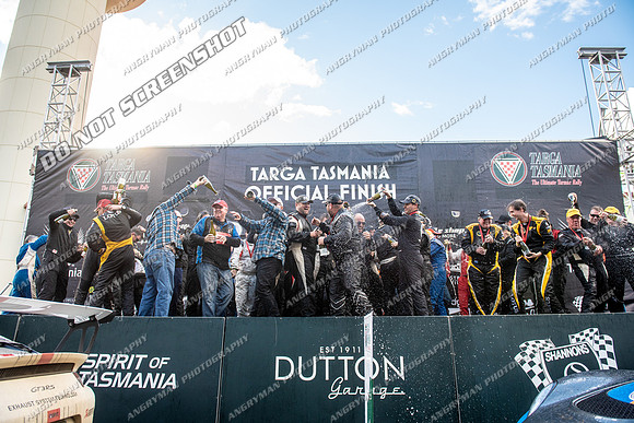 Champagne Shower  - TSF - Finish Line and Podiums-6
